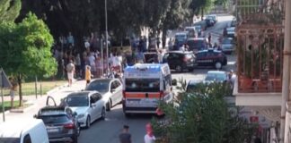 Incidente fra auto e moto, 20enne perde la vita