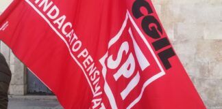 Vaccini anti-Covid, Cgil e Spi Bat: «Serve accelerare, altrimenti ci vorranno anni»