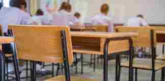 Vaccini a personale scolastico, in Puglia coperto il 95,34%. Emiliano: «Avanti così»