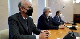 Vaccini nelle aziende: sottoscritto protocollo d’intesa tra Regione Puglia, imprese e sindacati