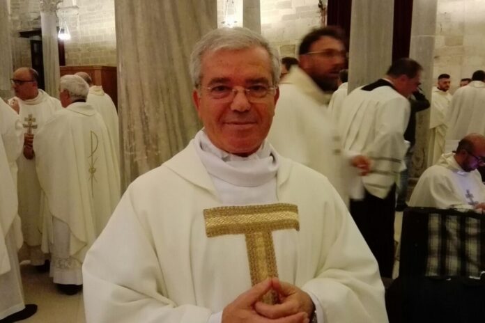 Mons. Pavone