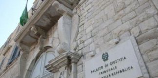 Auto prima rubate e poi smontate nei “cimiteri”: la Procura chiede 15 arresti