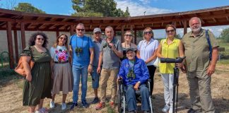Consegnata una sedia a rotelle elettrica per un turismo sempre più accessibile a Trinitapoli