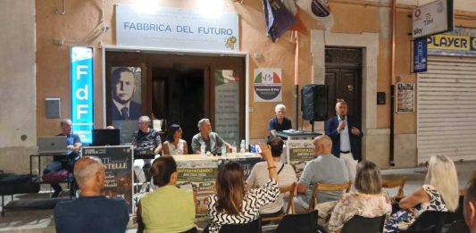 “Differenziamoci ancora”: confronto tra cittadini e istituzioni su rifiuti e TARI